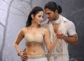 Allu Arjun Tamanna Hot in Badrinath Movie Latest Stills