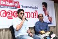 Stylish Star Allu Arjun visits Kerala theatres