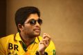 Allu Arjun meets Kerala Media Repoters for Gajapokkiri