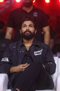 Allu Arjun Latest Stills @ Pushpa WILDFIRE Event Chennai