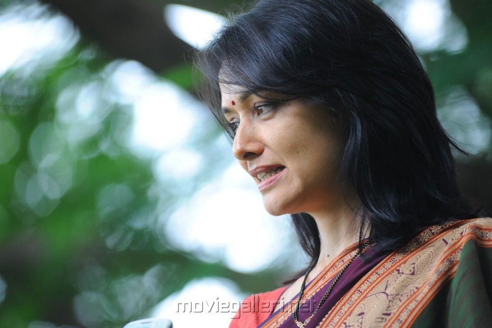 Picture 300473 | Actress Amala Akkineni Cute Saree Photos ...
