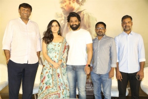 Naveen Yerneni, Nandamuri Kalyan Ram, Ashika Ranganath, Y Ravi Shankar, Rajendra Reddy @ Amigos Movie Press Meet Stills