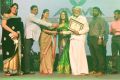 Kalyanasundaram recieving the inspiring icon award