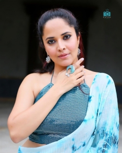 Actress Anasuya Bharadwaj New Saree Photoshoot Pics