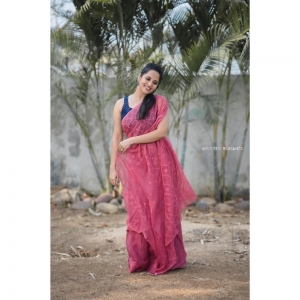 Anchor Anasuya Saree Photoshoot Pics