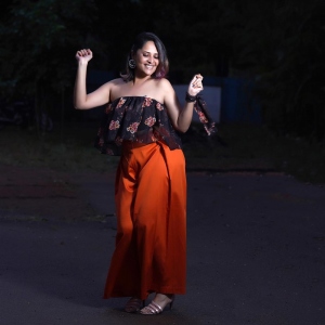 Actress Anasuya Bharadwaj Photoshoot Pictures