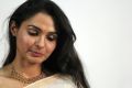 Vada Chennai Actress Andrea Jeremiah in White Saree Photos HD