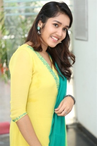 Buttabomma Movie Actress Anikha Interview Photos