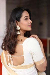 Actress Anita Hassanandani Reddy Saree Photos