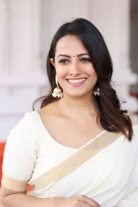 Oh Bhama Ayyo Rama Actress Anita Hassanandani Reddy Saree Photos