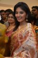 Tamil Actress Anjali in Saree Cute Photos