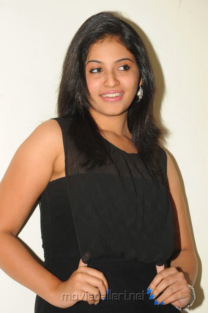 Tamil Actress Anjali New Photo Shoot Stills in Black Dress ...