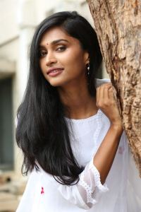 Pekamedalu Movie Actress Anoosha Krishna Cute Stills