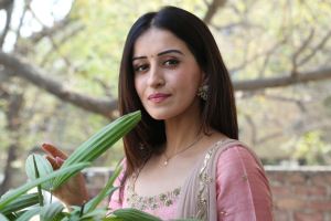 Actress Anshu Ambani Stills @ Mazaka Movie Interview