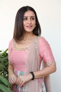 Actress Anshu Saggar Stills @ Mazaka Movie Interview