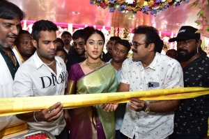 Anu Emmanuel Inaugurated Chandana Brothers Shopping Mall at Turkayamjal