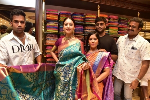 Anu Emmanuel Inaugurated Chandana Brothers Shopping Mall at Turkayamjal