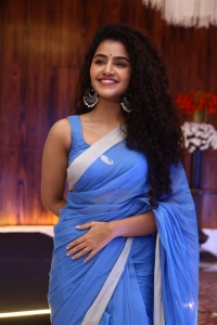 18 Pages Movie Heroine Anupama Parameswaran Saree Pics