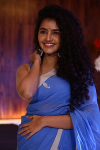 Actress Anupama Parameswaran Pics @ 18 Pages Movie Press Meet