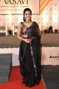 Actress Anupama Parameswaran Images
