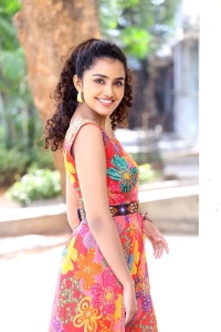 Butterfly Movie Actress Anupama Parameswaran Cute Images
