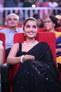 Tillu Square Movie Heroine Anupama Parameswaran Black Saree Pics