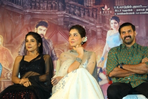 Sakshi Agarwal, Raashi Khanna, Arya @ Aranmanai 3 Press Meet Stills