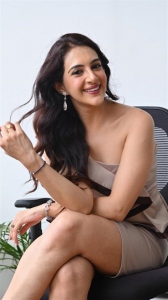 Actress Arshin Mehta Stills @ Circle Movie Promotions