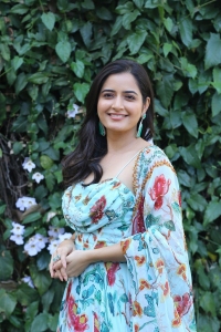 Actress Ashika Ranganath Images @ Amigos Movie Press Meet