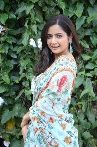 Amigos Movie Heroine Ashika Ranganath Images