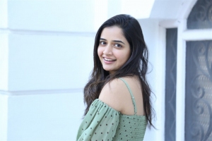 Amigos Movie Heroine Ashika Ranganath Pictures