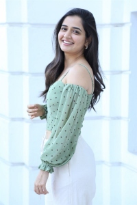 Actress Ashika Ranganath Pictures @ Amigos Success Celebrations