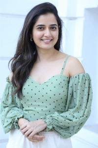 Amigos Movie Heroine Ashika Ranganath Cute Pictures