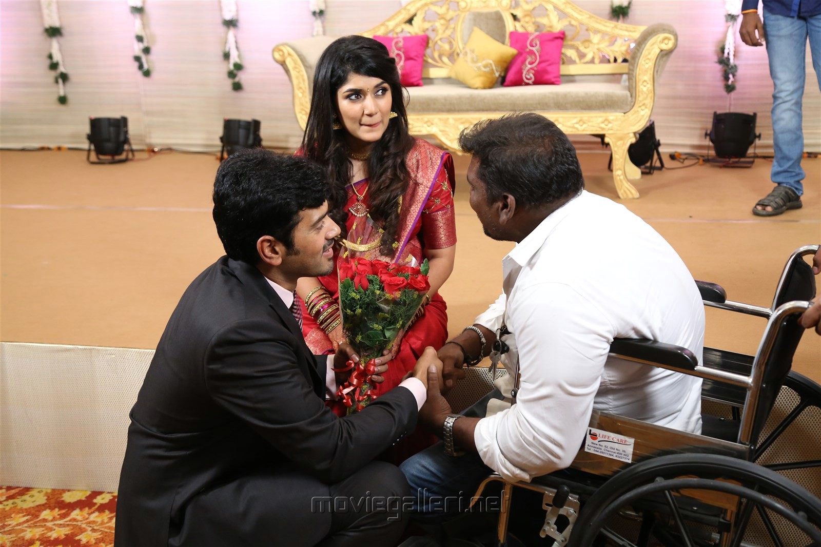 Ashwin Kakumanu Sonali Wedding Reception Photos | New Movie Posters
 Sneha And Ajay Wedding