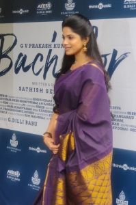 Actress Divyabharathi @ Bachelor Movie Press Meet Stills