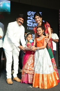 Balakrishna, Sreeleela @ Bhagavanth Kesari Success Celebrations Stills