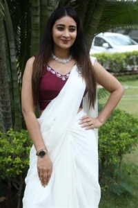 Kalasa Movie Heroine Bhanu Sri Pictures