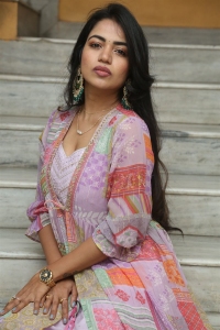 Bagundi Movie Actress Bhavya Sri New Images