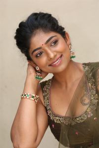 Actress Bhoomi Shetty Pics @ Sharathulu Varthisthai Trailer Launch