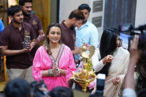 Namrata Shirodkar @ BORABAY Salon Launch Photos