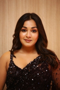 Actress Catherine Tresa Black Saree Pics @ Bhala Thandanana Pre-Release