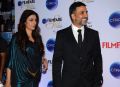 Tabu, Akshay Kumar at Ciroc Filmfare Glamour and Style Awards Photos