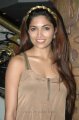 Parvathy Omanakuttan at NEFERTARI Fashion show stills