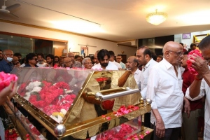 Pawan Kalyan pay homage to Krishna Photos