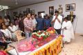 Vamsi Paidipally pay homage to Vijaya Nirmala Photos