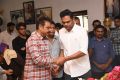 Vamsi Paidipally pay homage to Vijaya Nirmala Photos