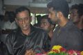 Anu Mohan Pay Last Respects to Manjula Vijayakumar Stills