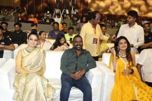 Kangana Ranaut, Raghava Lawrence, Mahima Nambiar @ Chandramukhi 2 Pre-Release Event Stills