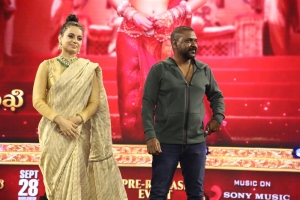 Kangana Ranaut, Raghava Lawrence @ Chandramukhi 2 Pre-Release Event Stills