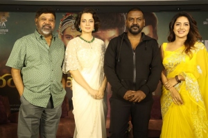 P Vasu, Kangana Ranaut, Raghava Lawrence, Mahima Nambiar @ Chandramukhi 2 Movie Press Meet Stills